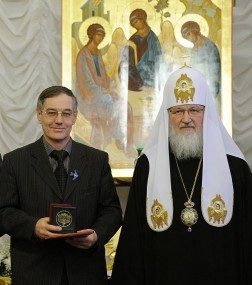 Анатолий Елдашев и Патриах Кирилл Елдашев