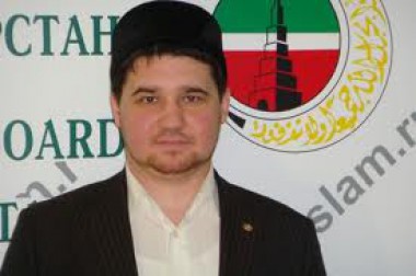 Рустам Батров О хиджабах и не только