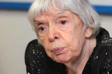 Председатель МХГ Людмила Алексеева Пикет в Москве напротив здания МВД России 27 марта, во вторник, в 10.00
