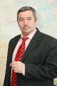 Камиль Каримов Иронический реализм в татарской литературе (по поводу романа Камиля Каримова «Песочные часы»)