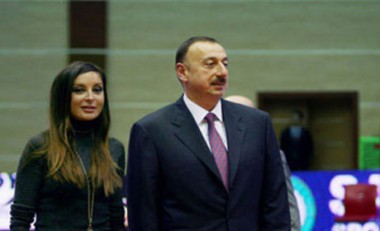 Форум в Баку